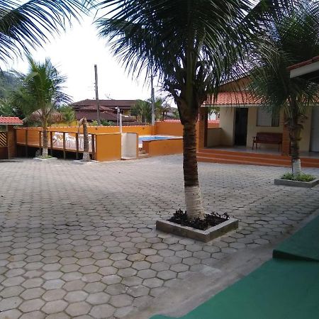 Chale Residencial Bosque Da Cocanha كاراغواتاتوبا المظهر الخارجي الصورة