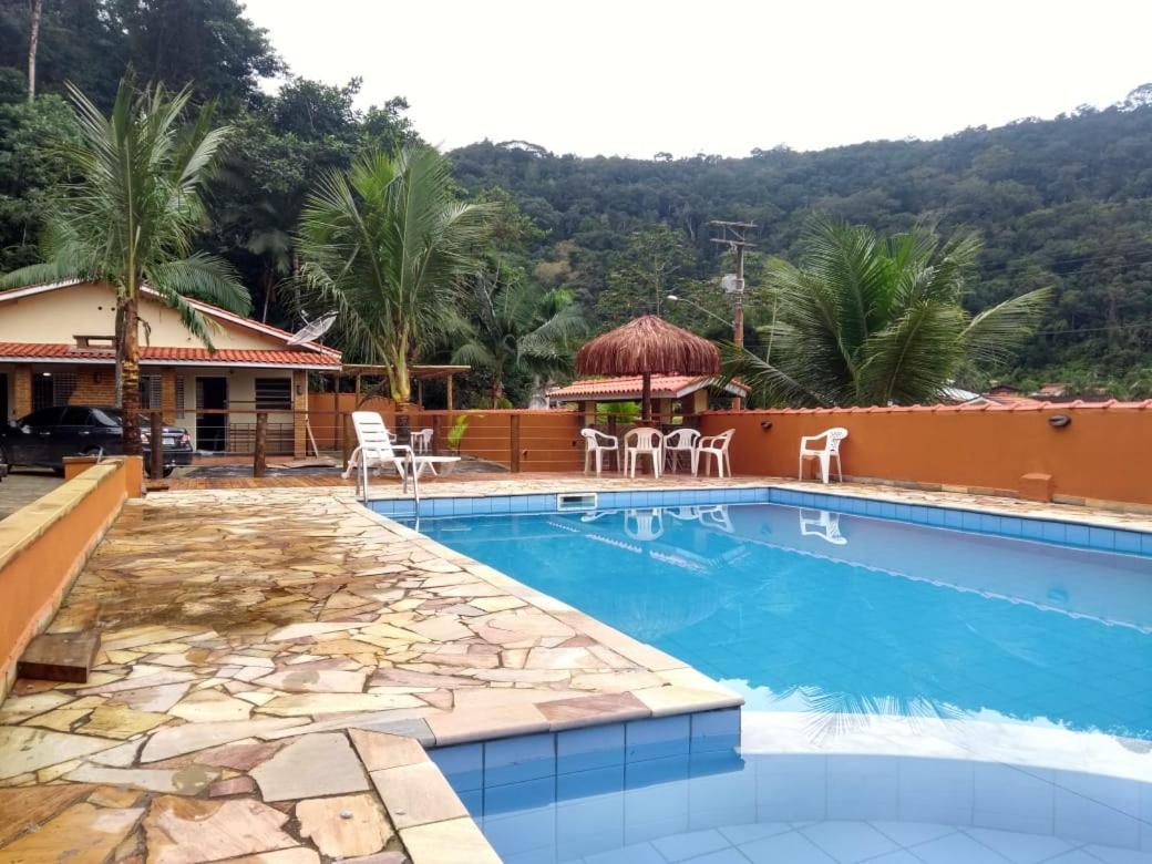 Chale Residencial Bosque Da Cocanha كاراغواتاتوبا المظهر الخارجي الصورة